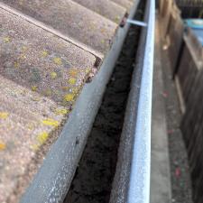 Grade-A-Roof-wash-gutters-cleaning 4